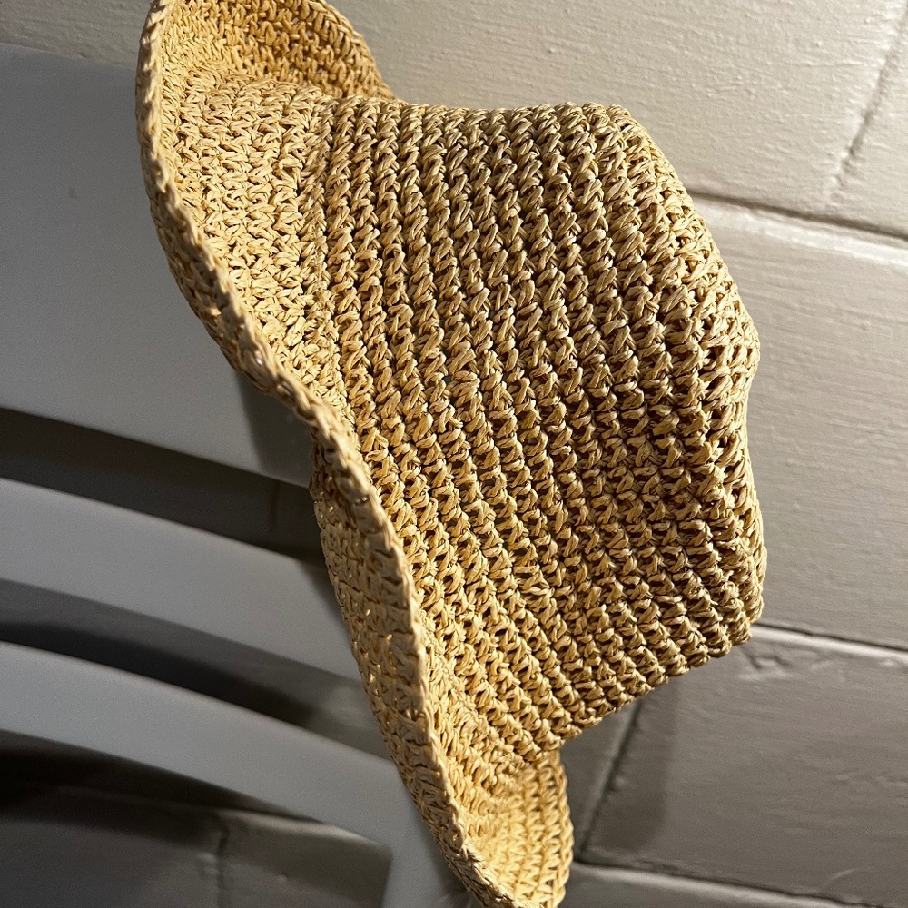 Madewell-  Straw Bucket Hat